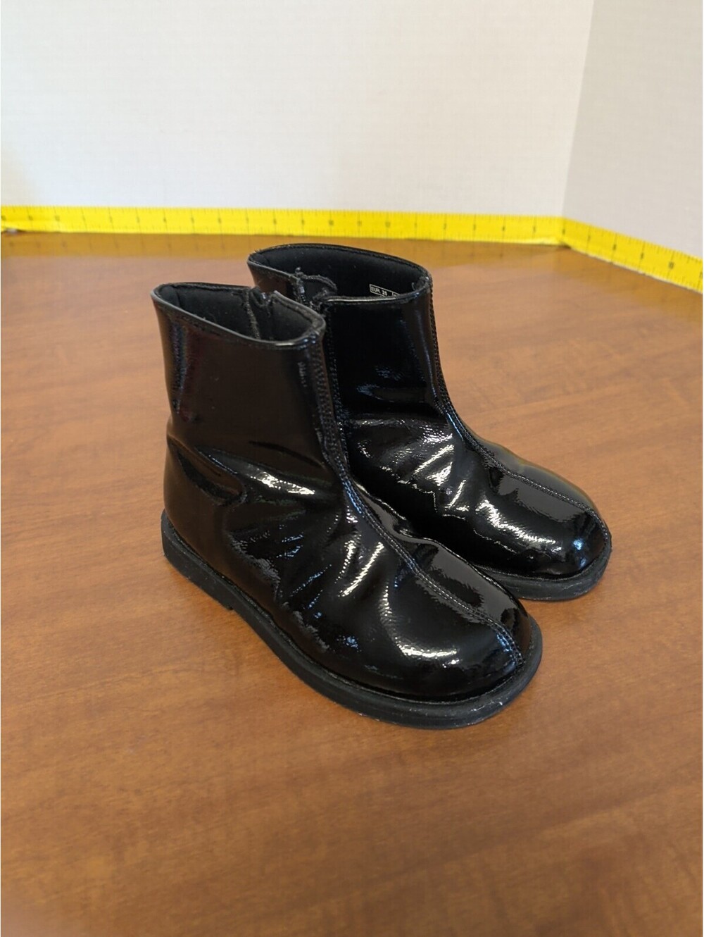 Zara Black  Ankle Boots Side Zip / Size 8.5 Kids